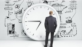 Linux 中怎么设置计划任务：cron 与 anacron