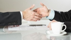 Go实现启动参数加载