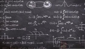 在Java中，整数的绝对值不一定是正数