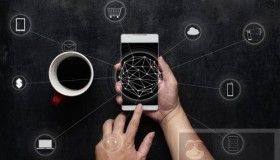 哪些因素影响数据存储系统的IOPS性能？