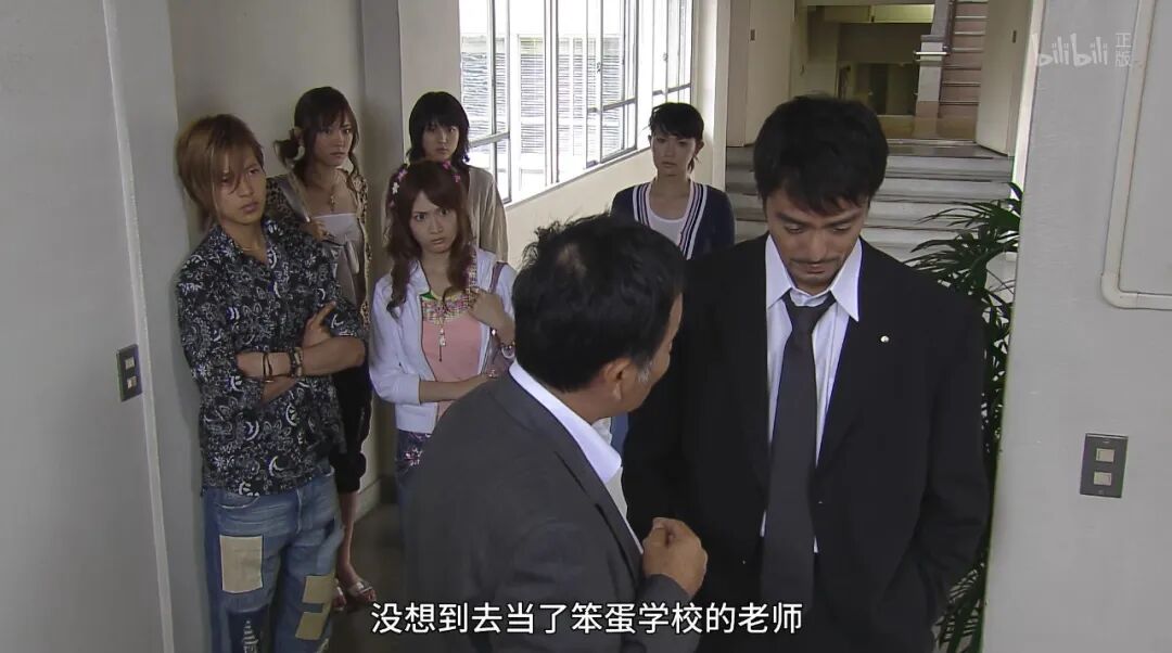 杀良冒功引诱孩子吸毒的派所副所长，居然只判了五年